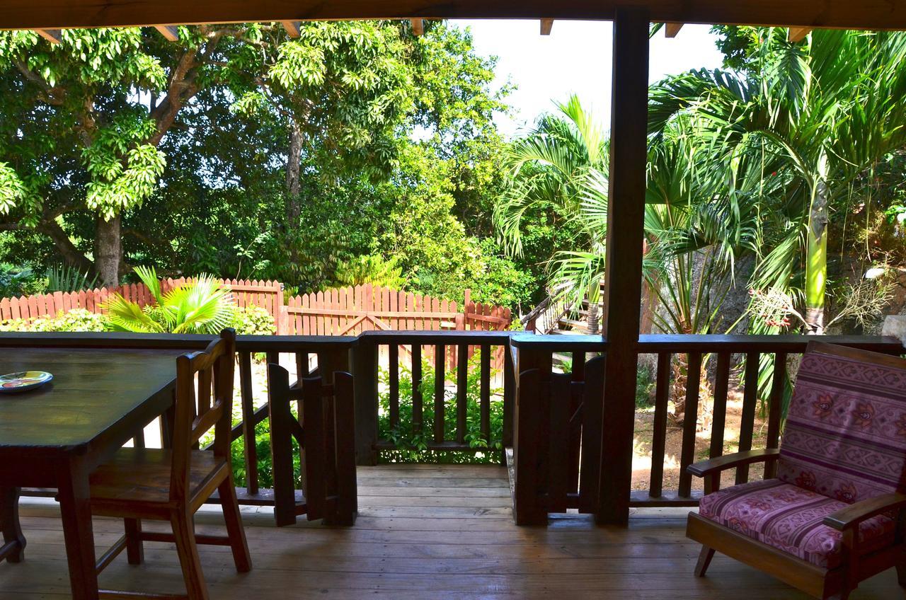 Kaz Ladouceur Bed & Breakfast La Digue Eksteriør bilde